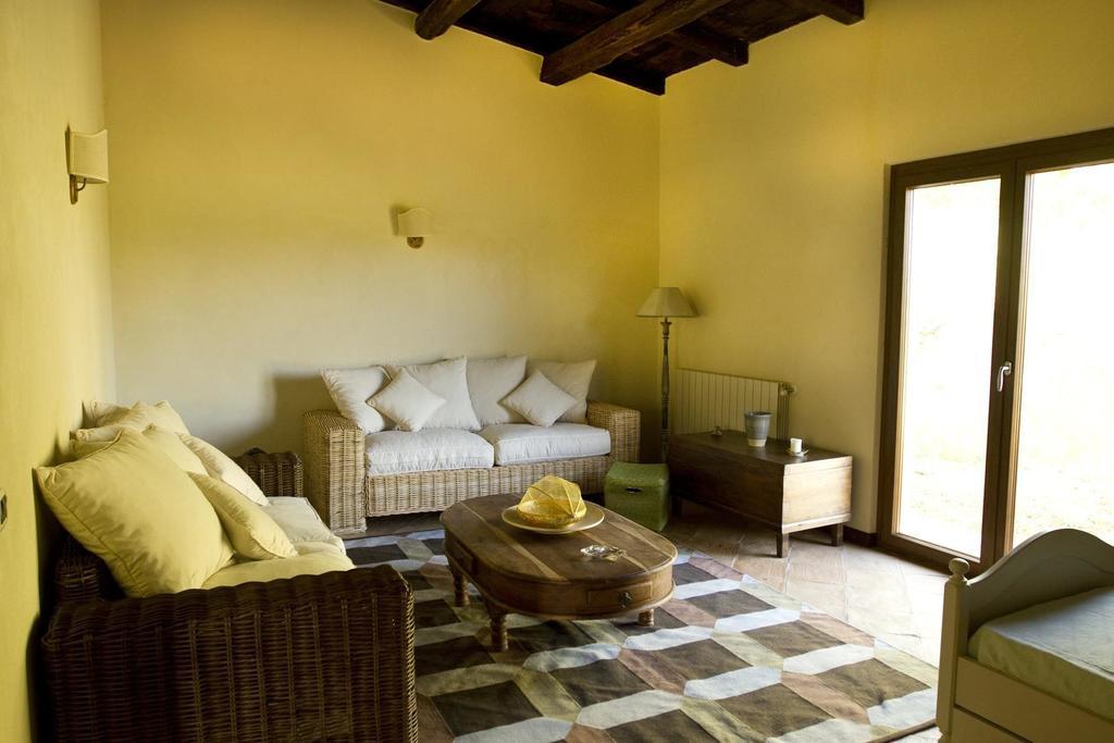 Mangone  Agriturismo Borgo Serafino מראה חיצוני תמונה
