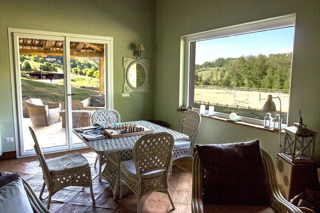 Mangone  Agriturismo Borgo Serafino חדר תמונה