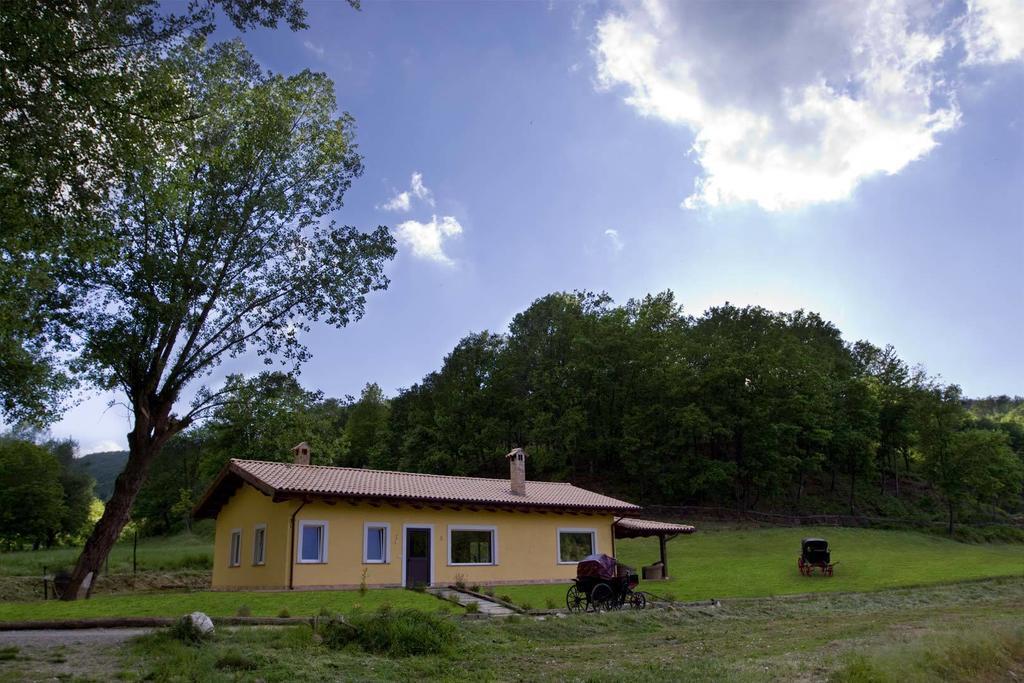 Mangone  Agriturismo Borgo Serafino חדר תמונה